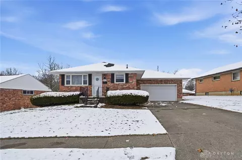 4135 Anoka St, Springfield, OH 45503 photo 3