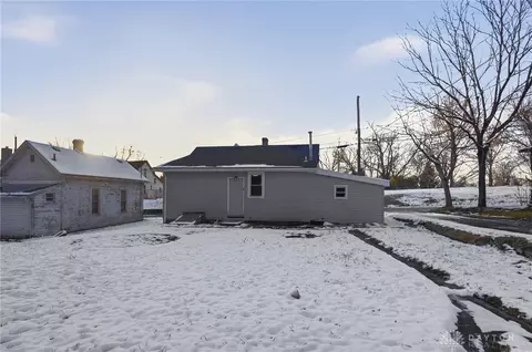 Exterior - 1606 Karr, Springfield, OH 45503 photo 3 of 5