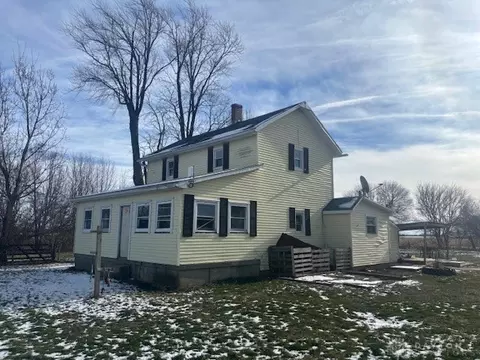 10877 Christiansburg Jackson Rd, Saint Paris, OH 43072