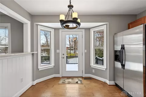 Entry Way - 2575 Martha Ln, Hamilton, OH 45013 photo 4 of 5