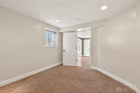 Bedroom - 2575 Martha Ln, Hamilton, OH 45013 photo 9 of 9