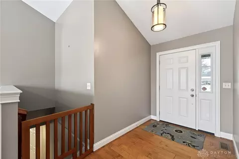 Entry Way - 2575 Martha Ln, Hamilton, OH 45013 photo 3 of 5