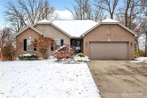 2575 Martha Ln, Hamilton, OH 45013