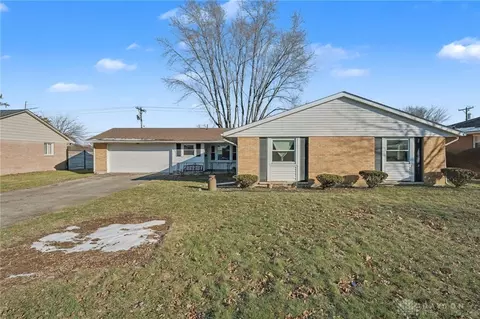 143 S Dorset Rd, Troy, OH 45373