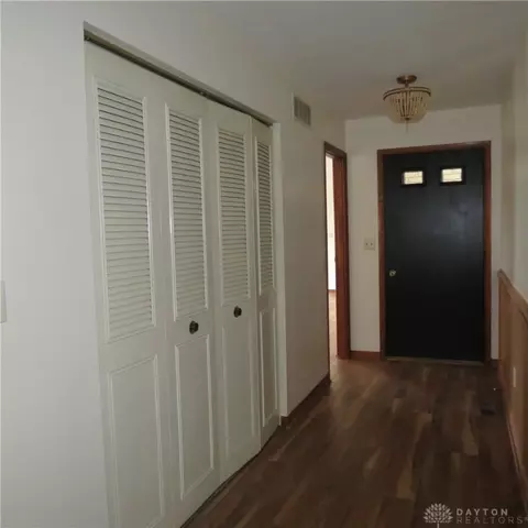 Entry Way - 1100 Stephens Rd, Sidney, OH 45365 photo 1 of 1