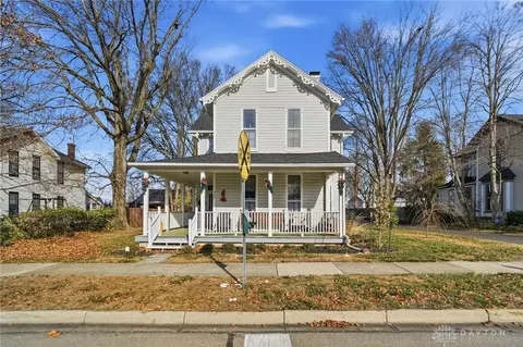 427 E Linden Ave, Miamisburg, OH 45342