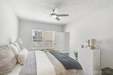 Bedroom - 7286 Timber Wolf Dr, Franklin, OH 45005 photo 2 of 3