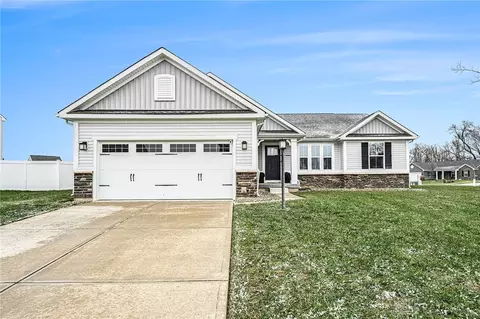 Exterior - 7286 Timber Wolf Dr, Franklin, OH 45005 photo 1 of 6