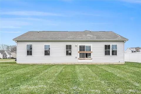 Exterior - 7286 Timber Wolf Dr, Franklin, OH 45005 photo 6 of 6