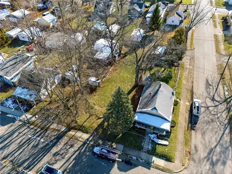 1104 Chelsea Ave, Dayton, OH 45420