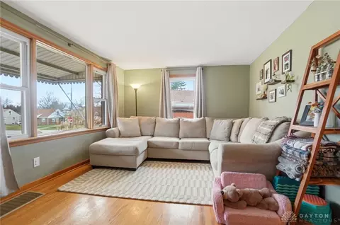1512 Amherst Rd, Springfield, OH 45504 photo 7