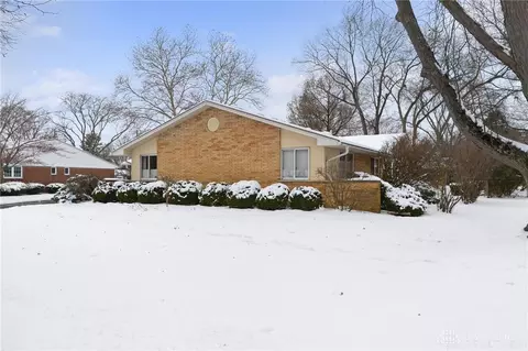 Exterior - 2409 E Rahn Rd, Dayton, OH 45440 photo 2 of 8