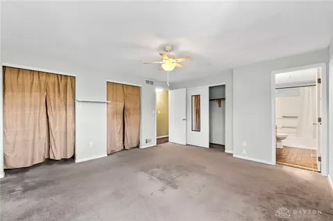 Bedroom - 8966 Haddix Rd, Fairborn, OH 45324 photo 6 of 8