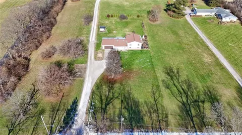 View/Area - 8966 Haddix Rd, Fairborn, OH 45324 photo 2 of 7