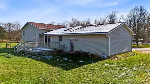Exterior - 8966 Haddix Rd, Fairborn, OH 45324 photo 4 of 8