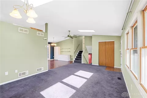 Living - 8966 Haddix Rd, Fairborn, OH 45324 photo 3 of 7