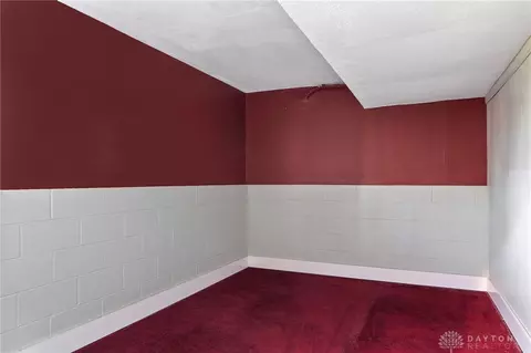 Bedroom - 8966 Haddix Rd, Fairborn, OH 45324 photo 7 of 8