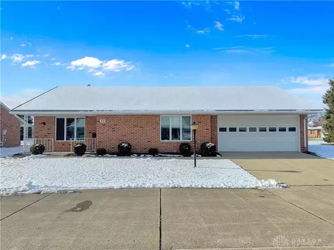 521 Julia St #44, Urbana, OH 43078