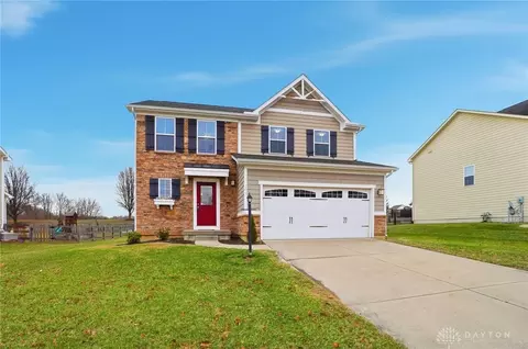 Exterior - 106 Koehler Dr, Monroe, OH 45050 photo 2 of 8