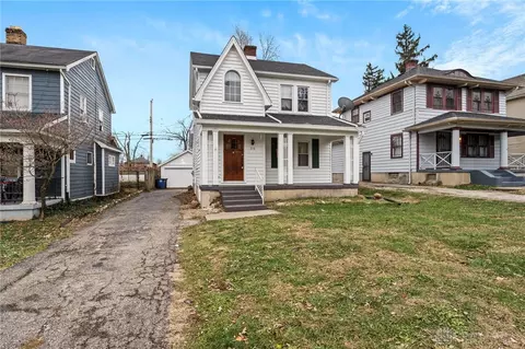 216 E Beechwood Ave, Dayton, OH 45405