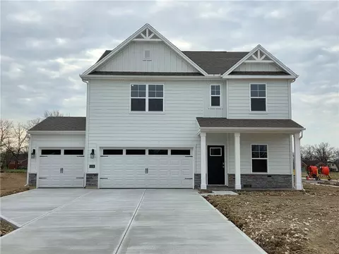 3158 Scarborough Ct, Dayton, OH 45414