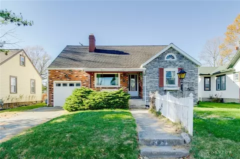 207 W Roseland Ave, Springfield, OH 45503