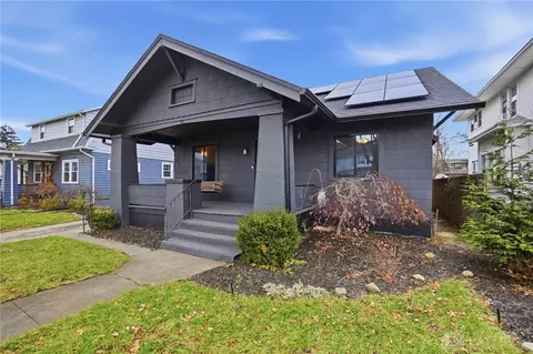 124 Englewood Rd, Springfield, OH 45504