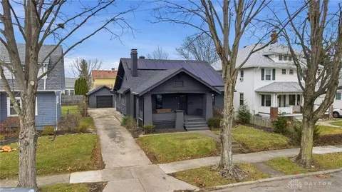 Exterior - 124 Englewood Rd, Springfield, OH 45504 photo 2 of 11