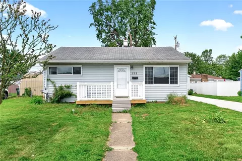 153 N Diana Ln, Fairborn, OH 45324