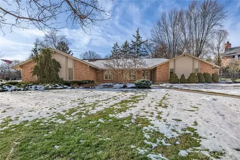 6841 Rhineview Ct, Dayton, OH 45459