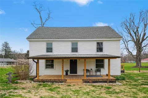 1660 Sample Rd, Oxford, OH 45056