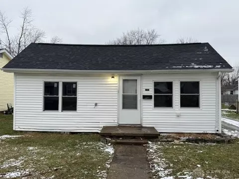 136 Linden Ave, Wilmington, OH 45177