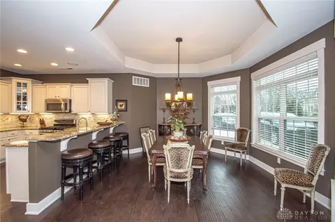 Dining - 475 Legendary Way, Dayton, OH 45458 photo 1 of 3