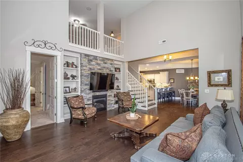 Living - 475 Legendary Way, Dayton, OH 45458 photo 3 of 3