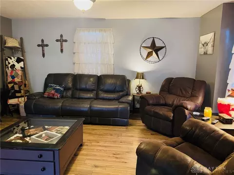 3114 Columbus Ave, Springfield, OH 45503 photo 4