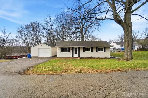 1105 Ames Ave, Dayton, OH 45432