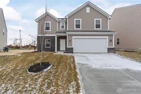 2027 Ivy Rd, Clayton, OH 45315