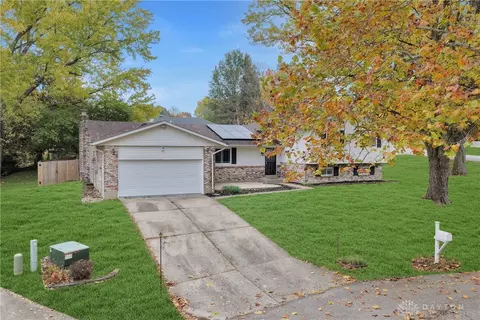 2 Edam Ct, Liberty Township, OH 45044