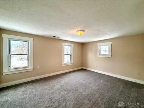 Bedroom - 624 Elm St, Springfield, OH 45503 photo 2 of 6