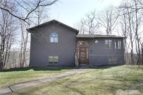 3276 N Waynesville Rd, Oregonia, OH 45054