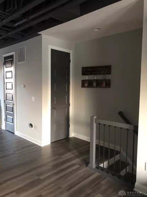 Entry Way - 3 Mill Run Pl, Springfield, OH 45502 photo 1 of 5