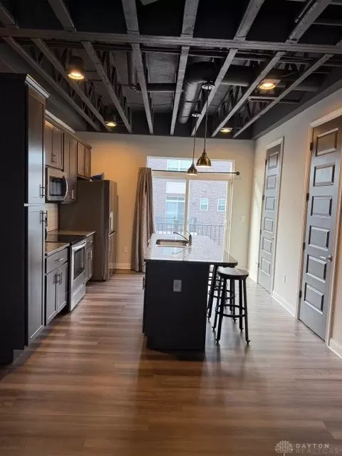 Kitchen - 3 Mill Run Pl, Springfield, OH 45502 photo 3 of 5