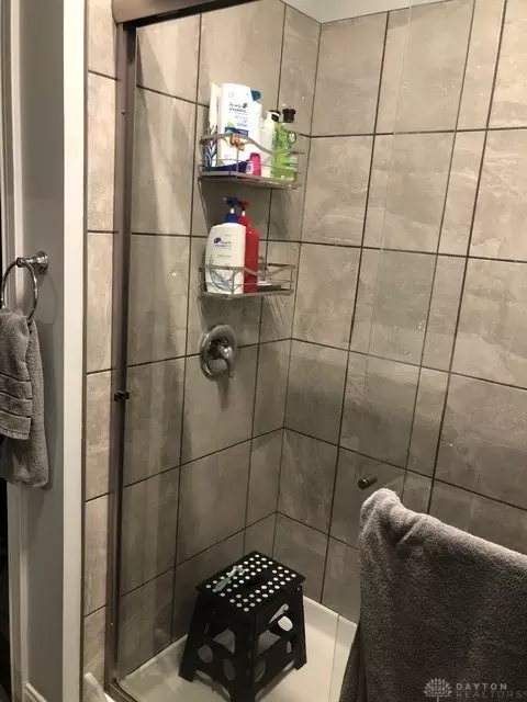 Bath - 3 Mill Run Pl, Springfield, OH 45502 photo 5 of 10