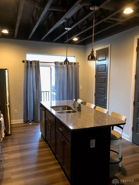 Kitchen - 3 Mill Run Pl, Springfield, OH 45502 photo 4 of 5