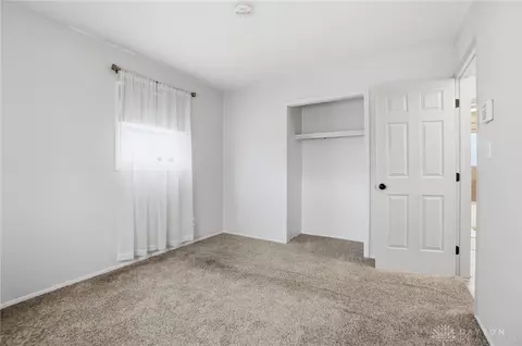 Bedroom - 2855 Whitehorse Ave, Kettering, OH 45420 photo 2 of 9