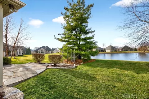 Exterior - 35 Anchor Ln, Springboro, OH 45066 photo 8 of 14