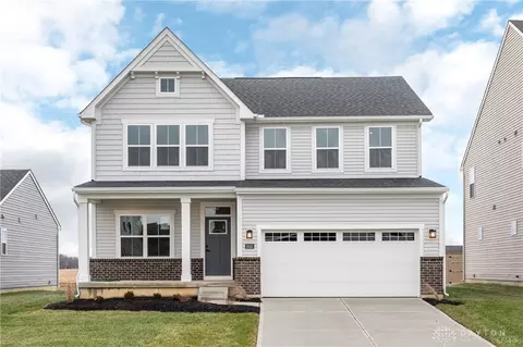 3535 Arrowwood St, Tipp City, OH 45371