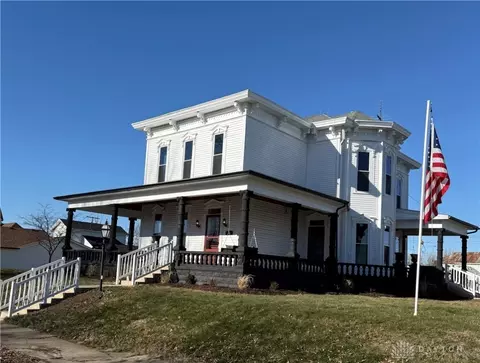 119 Orchard St, West Manchester, OH 45382