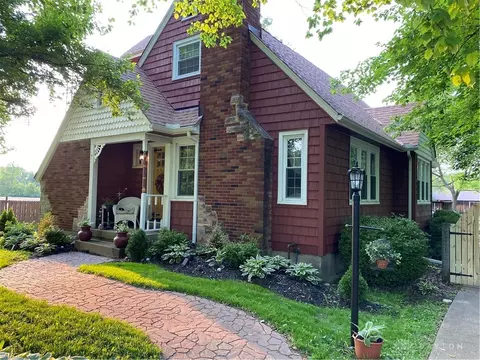 4372 E Patterson Rd, Beavercreek, OH 45430