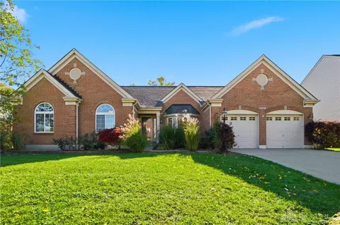 11910 Streamside Dr, Symmes Twp, OH 45140